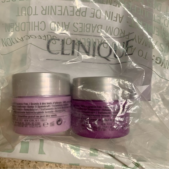 Clinique Smart Clinical MD Resculpt and Revolumize Creams - Picture 3 of 5